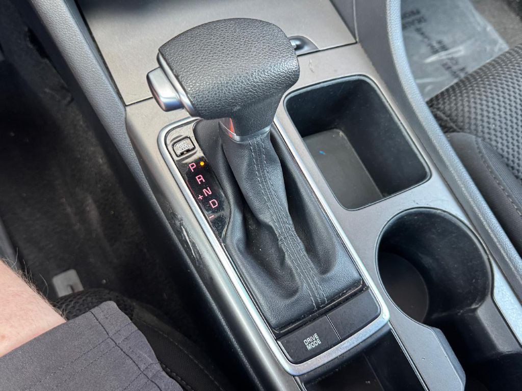 2020 Kia Optima Image 45