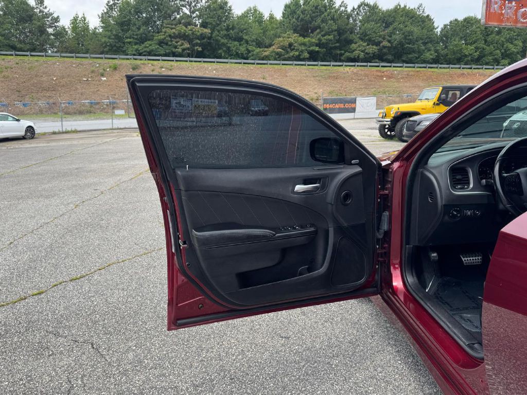 2020 Dodge Charger Image 25