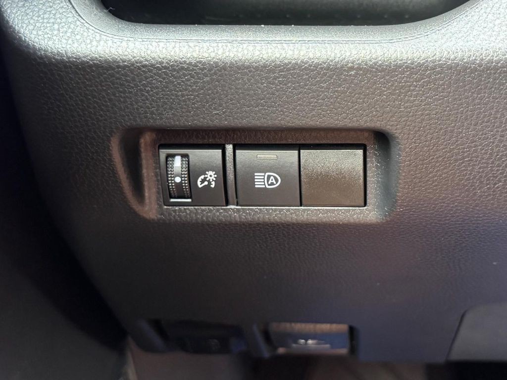 2021 Toyota Rav4 Image 37