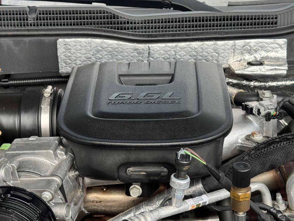 2015 Chevrolet Silverado 1500 Image 4
