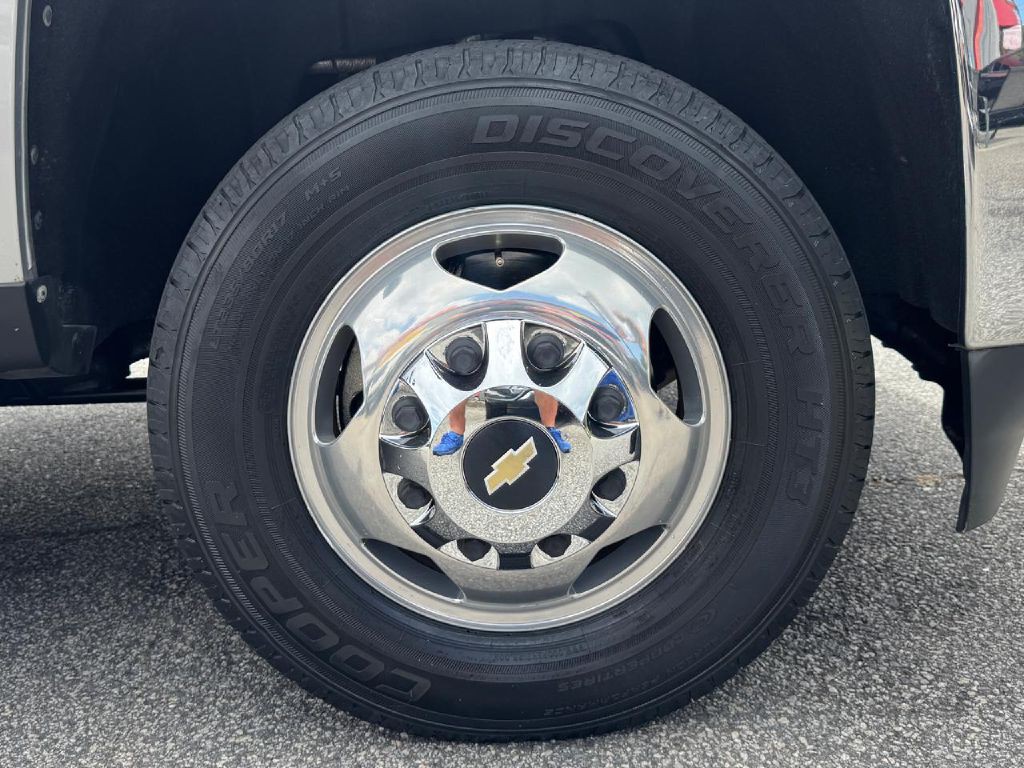 2015 Chevrolet Silverado 1500 Image 10