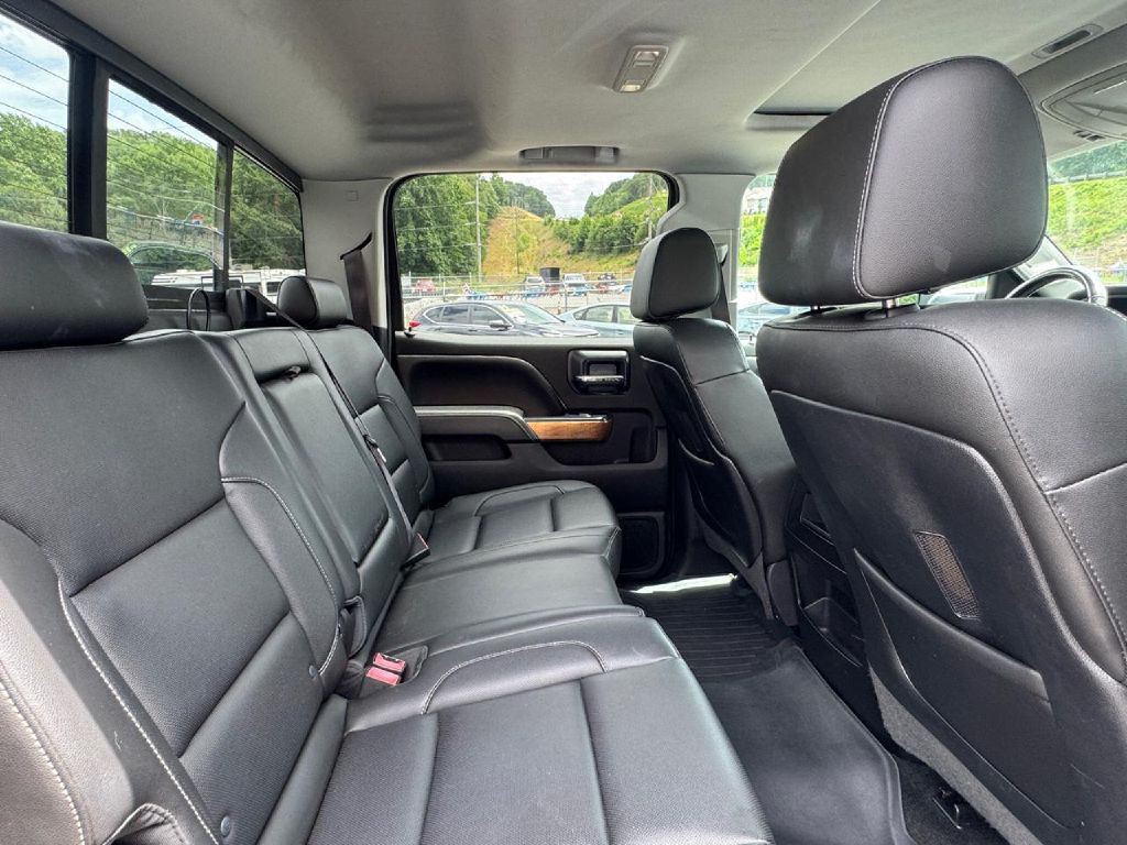 2015 Chevrolet Silverado 1500 Image 18