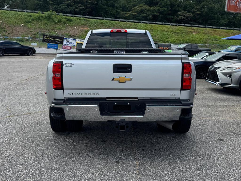 2015 Chevrolet Silverado 1500 Image 25