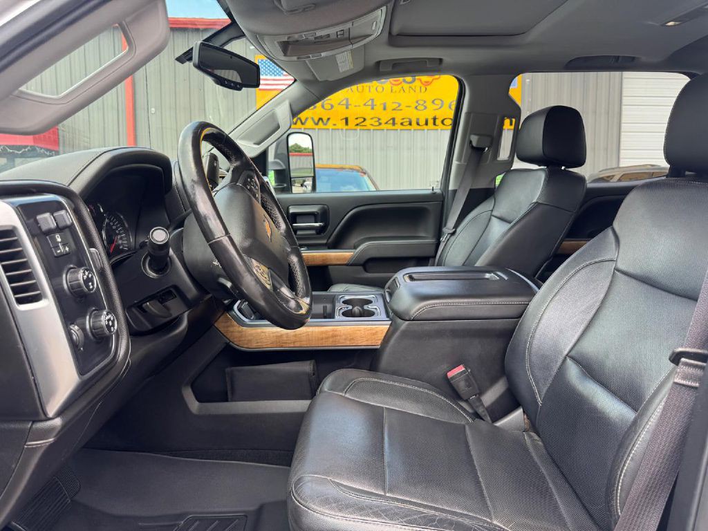 2015 Chevrolet Silverado 1500 Image 52