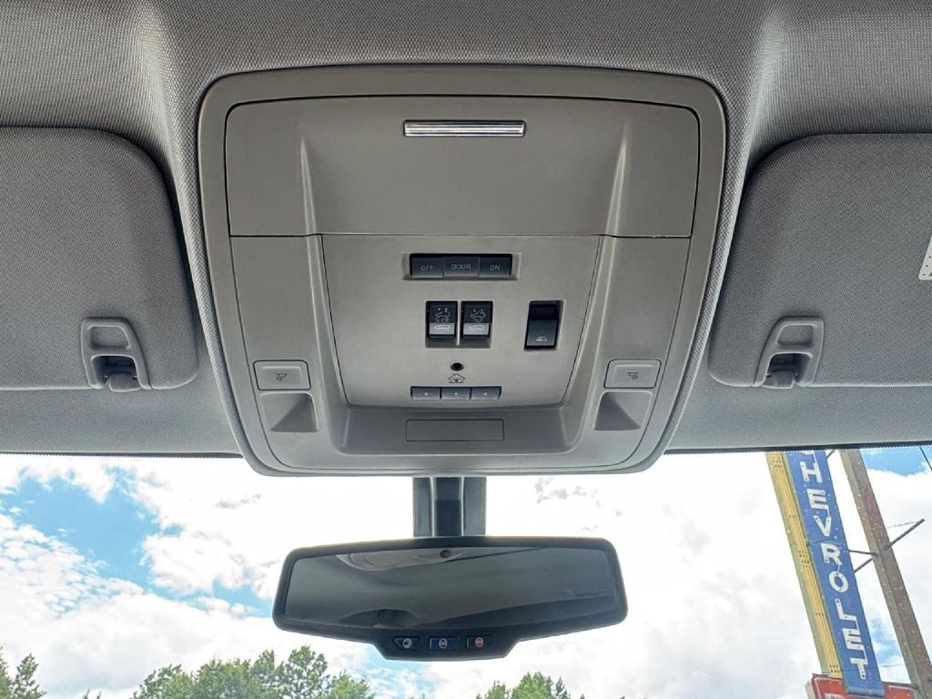 2015 Chevrolet Silverado 1500 Image 80