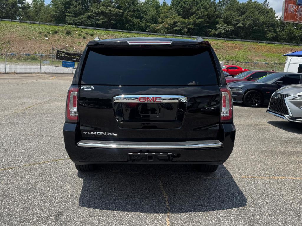 2018 GMC Yukon Image 23