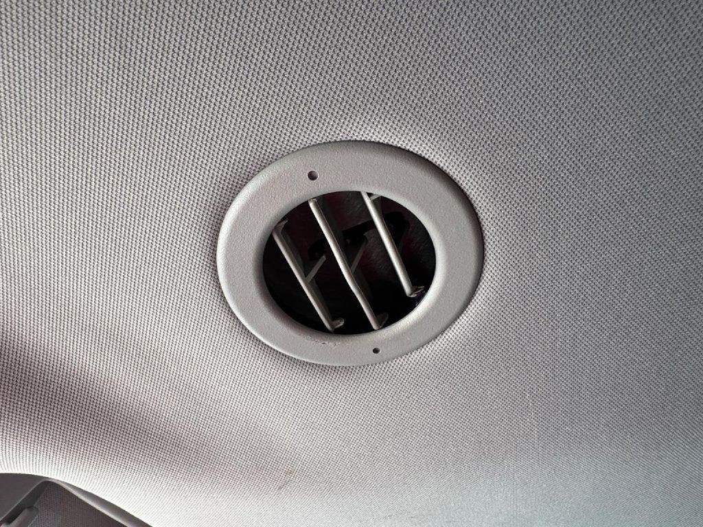 2018 GMC Yukon Image 37