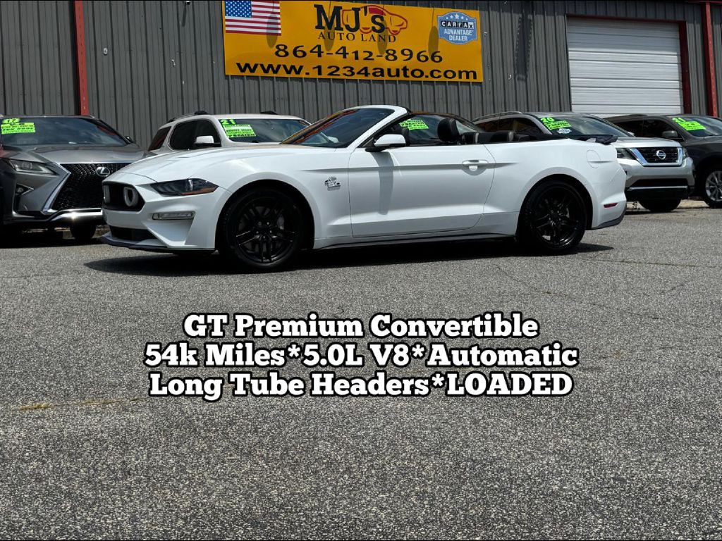 2019 Ford Mustang Image 1