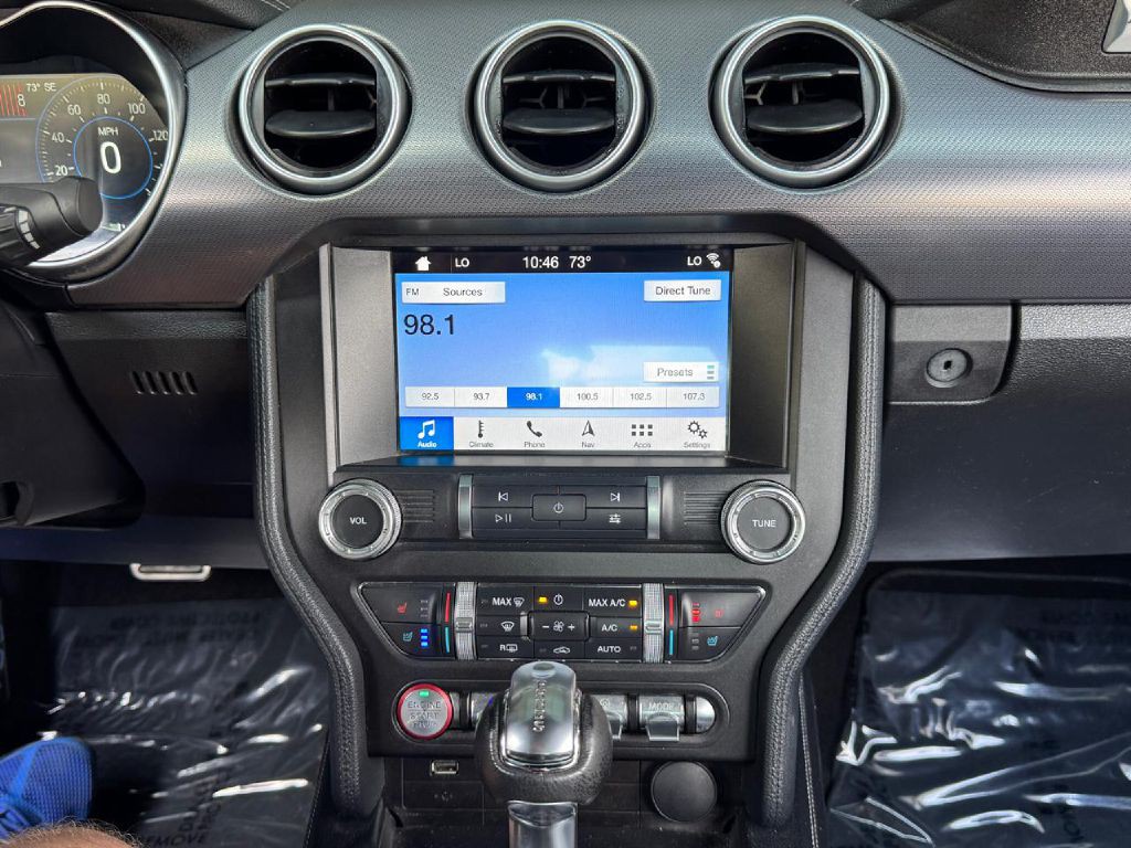 2019 Ford Mustang Image 46