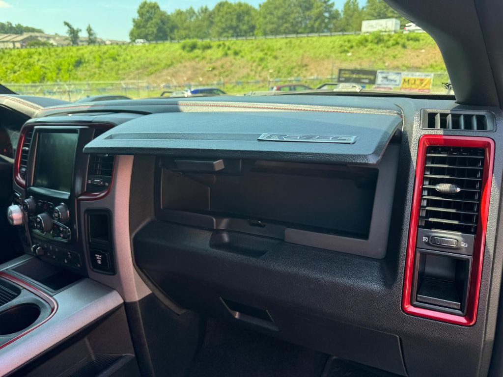 2017 RAM 1500 Image 12