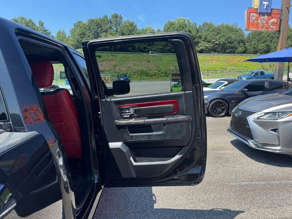 2017 RAM 1500 Image 18