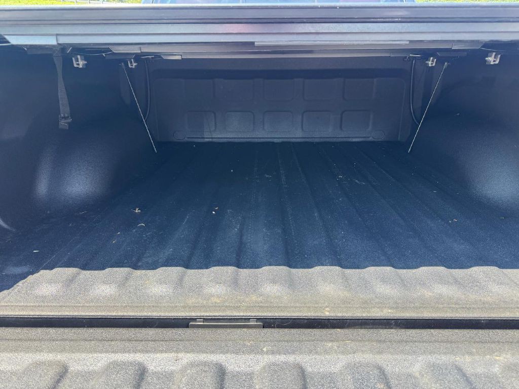 2017 RAM 1500 Image 25