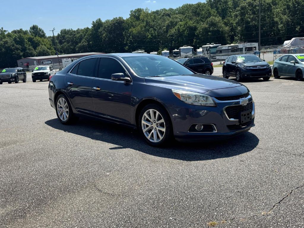 2015 Chevrolet Malibu Image 5