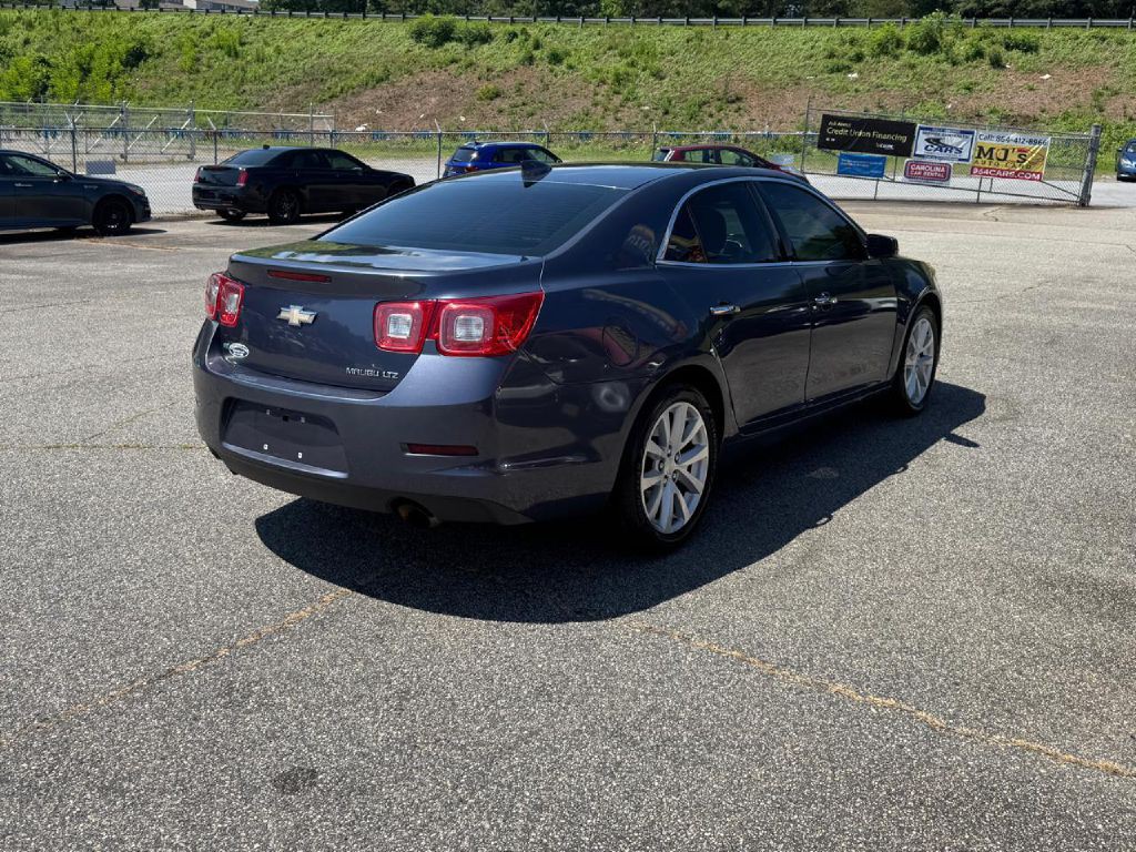 2015 Chevrolet Malibu Image 13