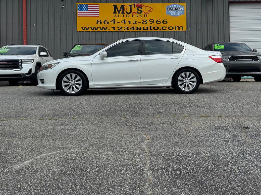 2015 Honda Accord Image 2
