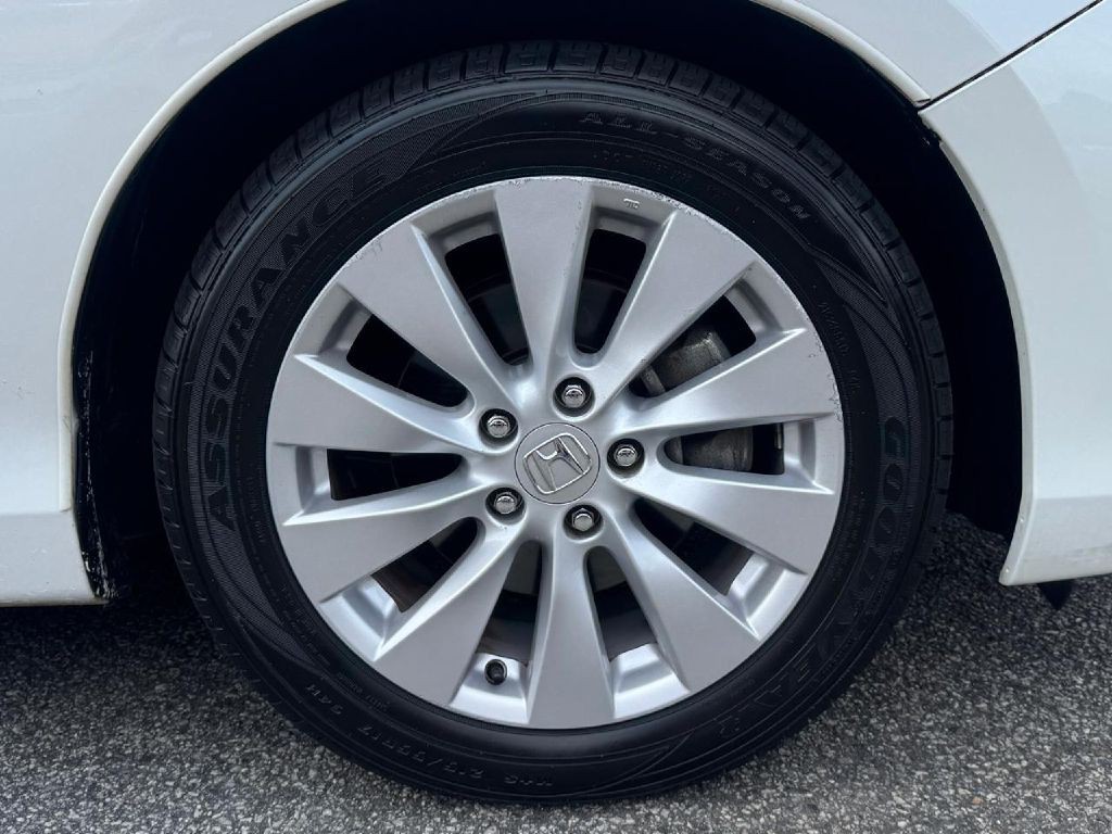2015 Honda Accord Image 6