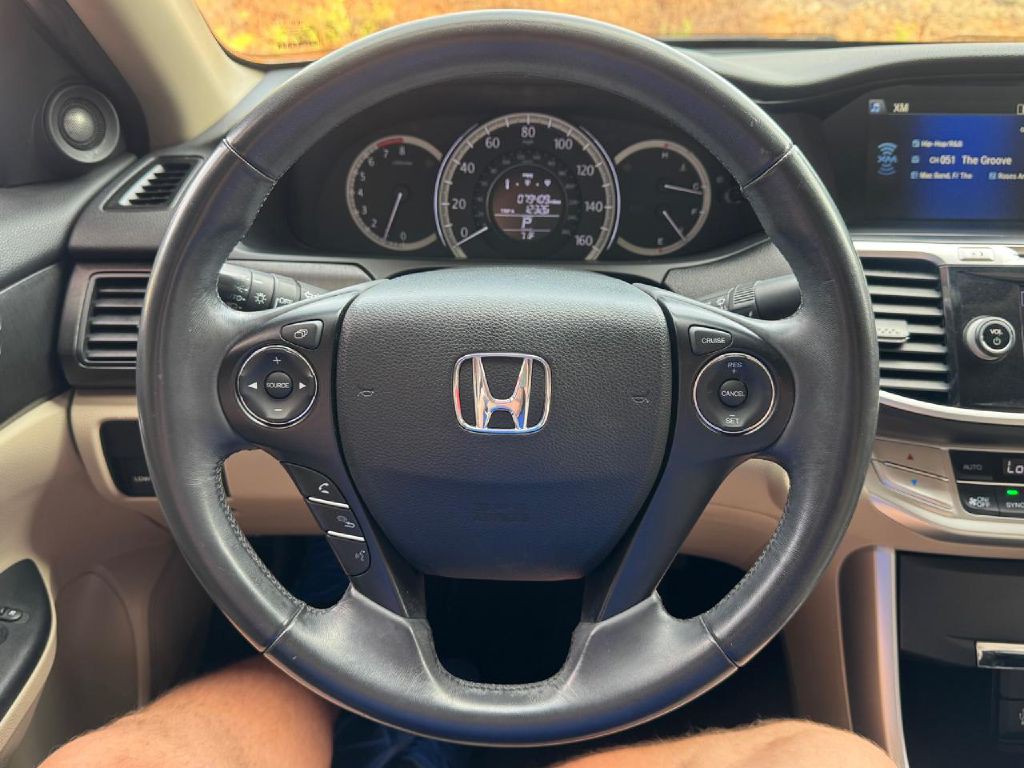 2015 Honda Accord Image 41
