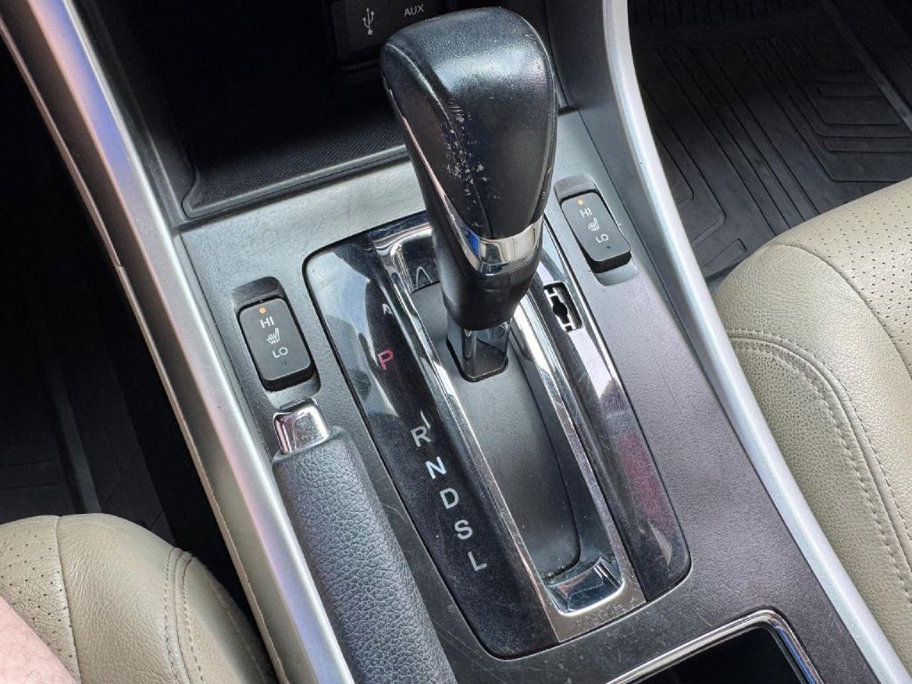 2015 Honda Accord Image 56