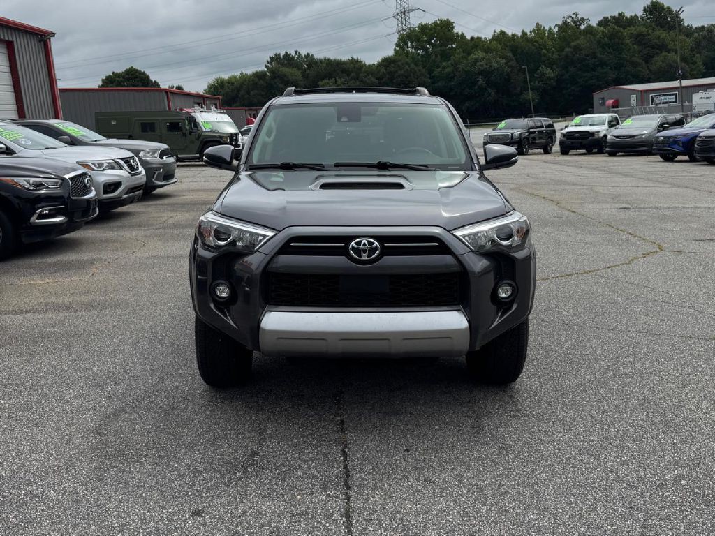 2021 Toyota 4Runner Image 4