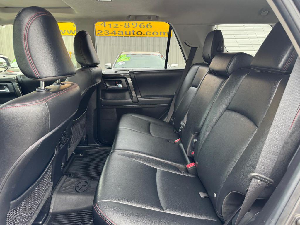 2021 Toyota 4Runner Image 29