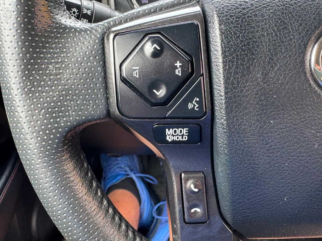 2021 Toyota 4Runner Image 49