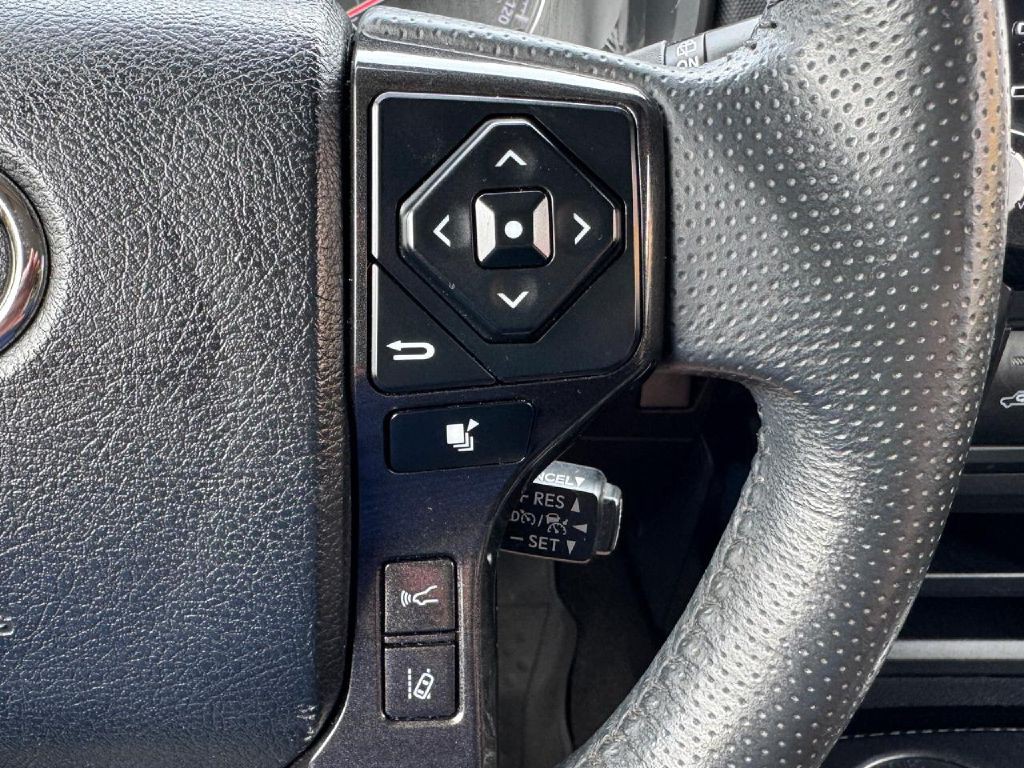 2021 Toyota 4Runner Image 52