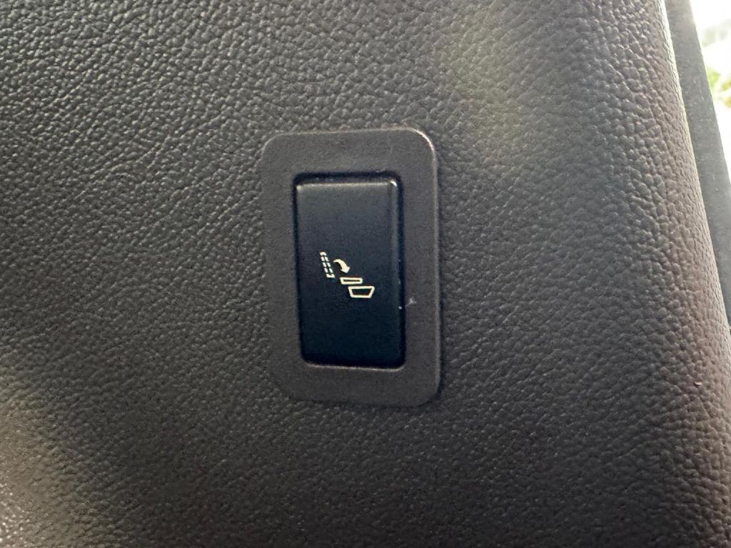 2018 GMC Yukon Image 41