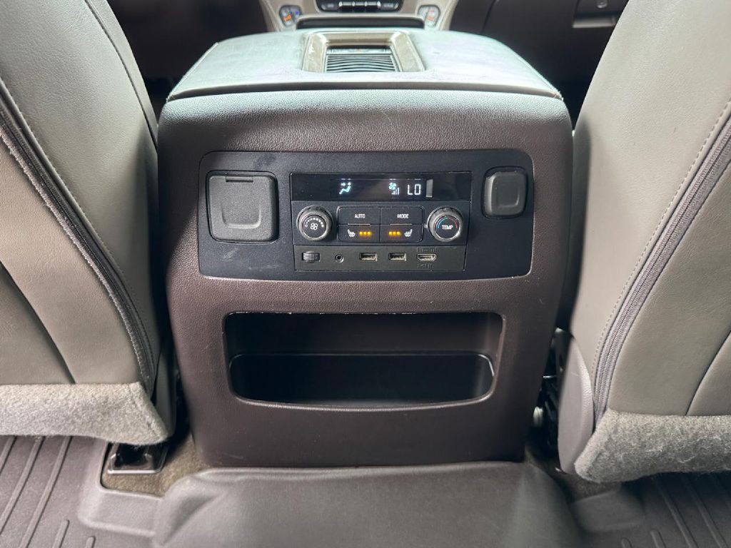 2018 GMC Yukon Image 47