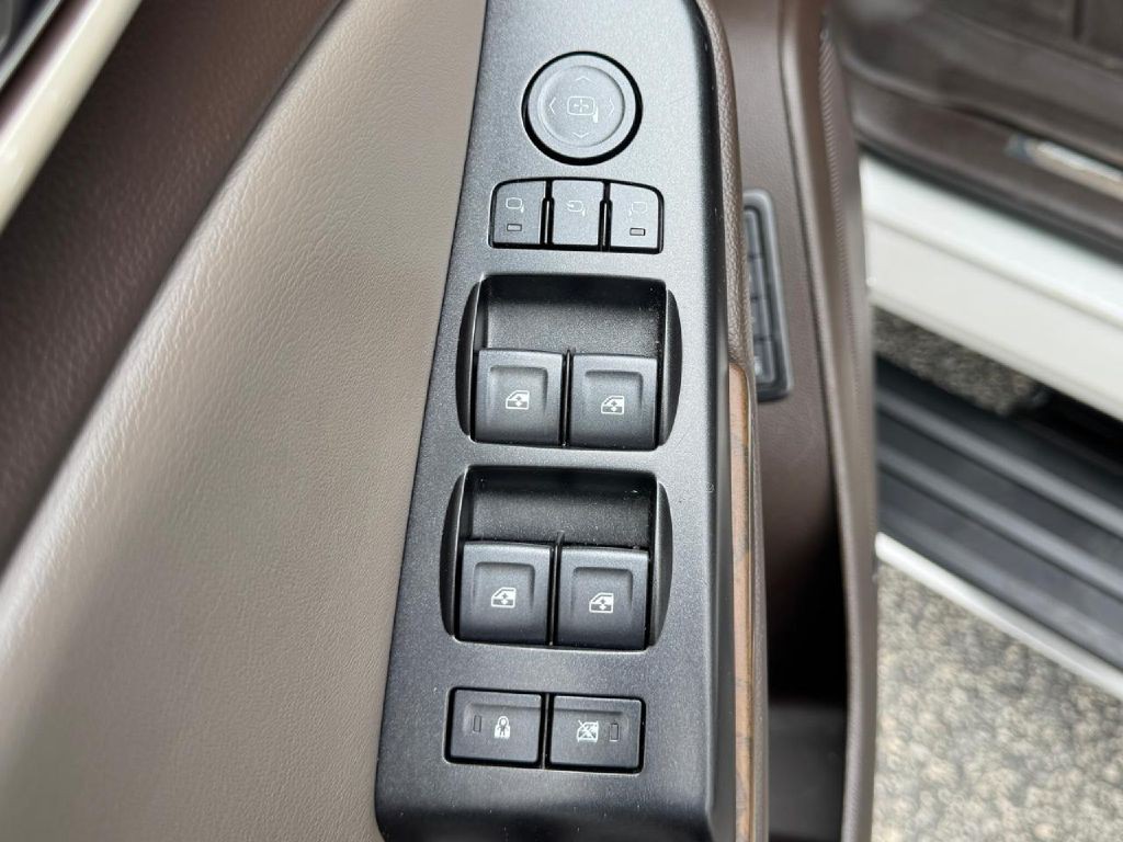 2018 GMC Yukon Image 56