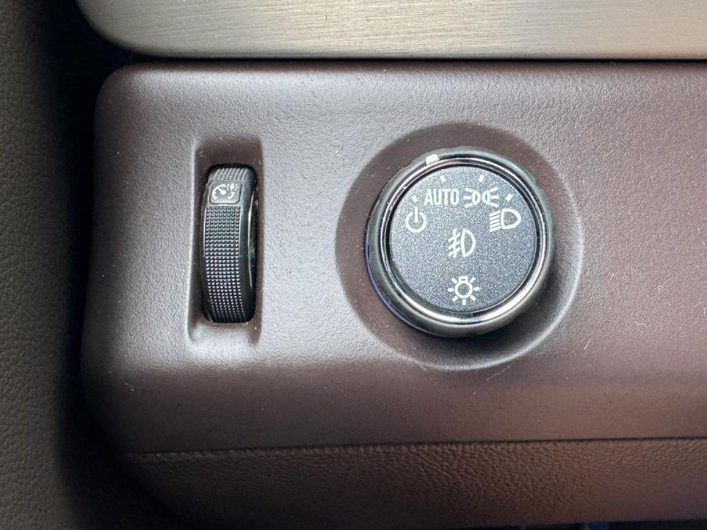 2018 GMC Yukon Image 86