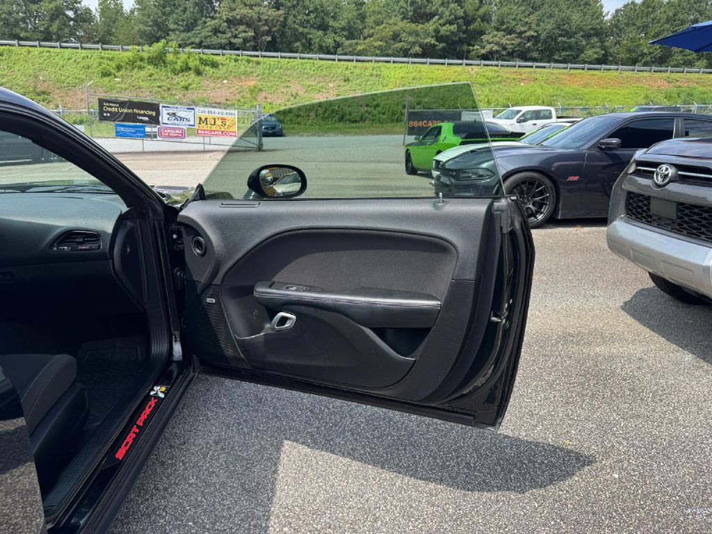 2020 Dodge Challenger Image 12