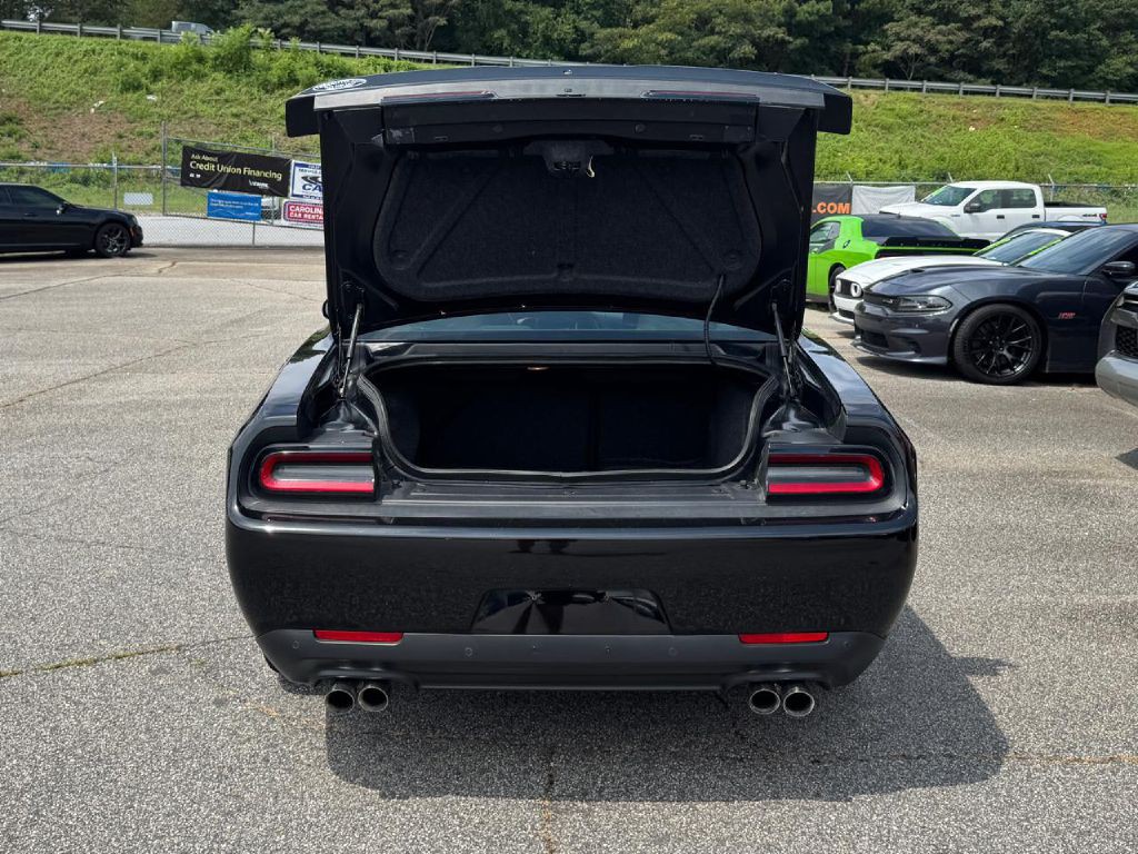 2020 Dodge Challenger Image 22