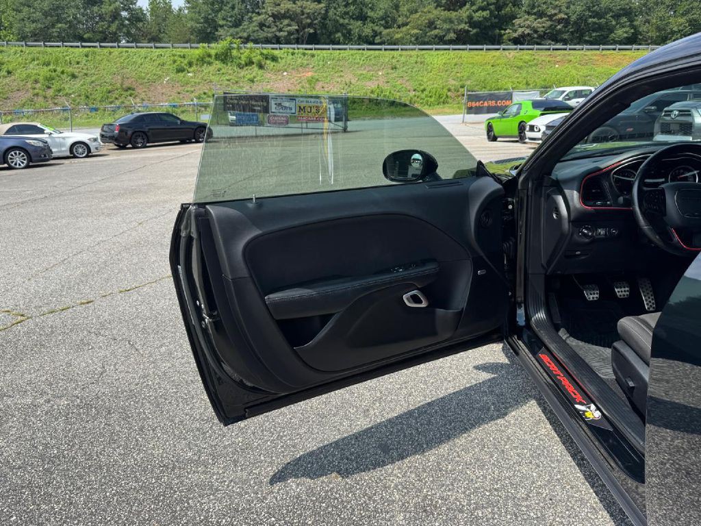 2020 Dodge Challenger Image 31