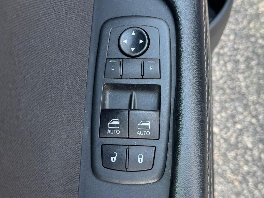 2020 Dodge Challenger Image 33