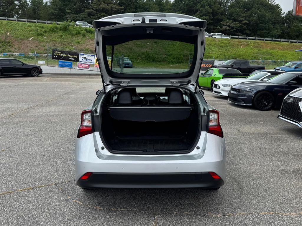 2020 Toyota Prius Image 14