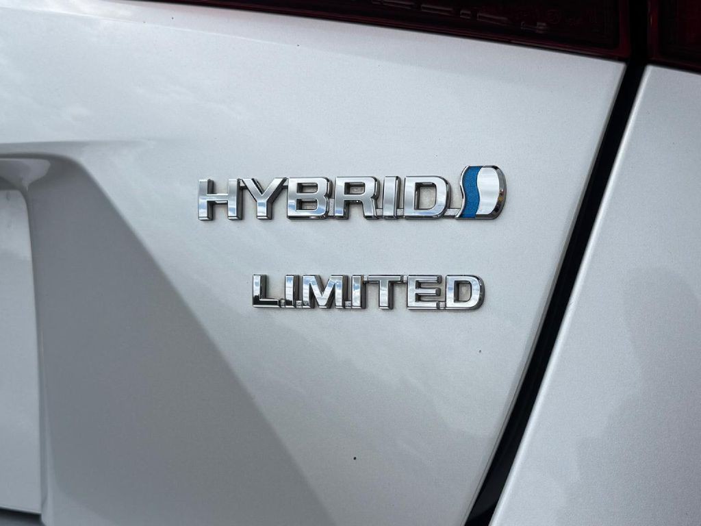 2020 Toyota Prius Image 19