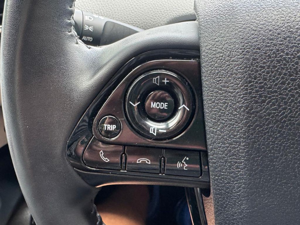 2020 Toyota Prius Image 36