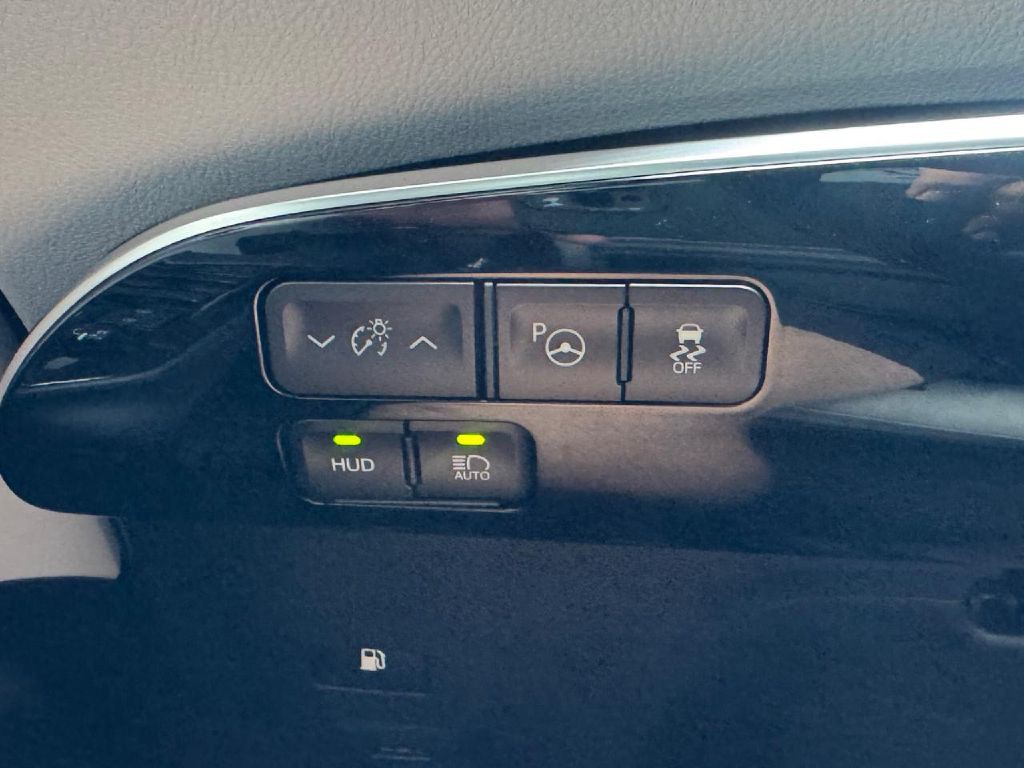 2020 Toyota Prius Image 37