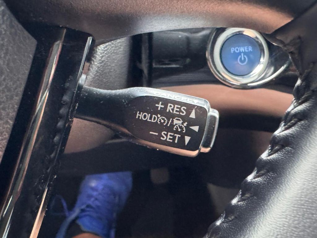 2020 Toyota Prius Image 41