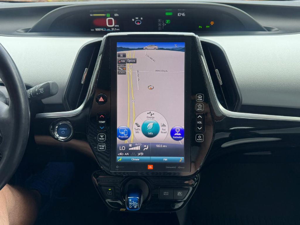 2020 Toyota Prius Image 42