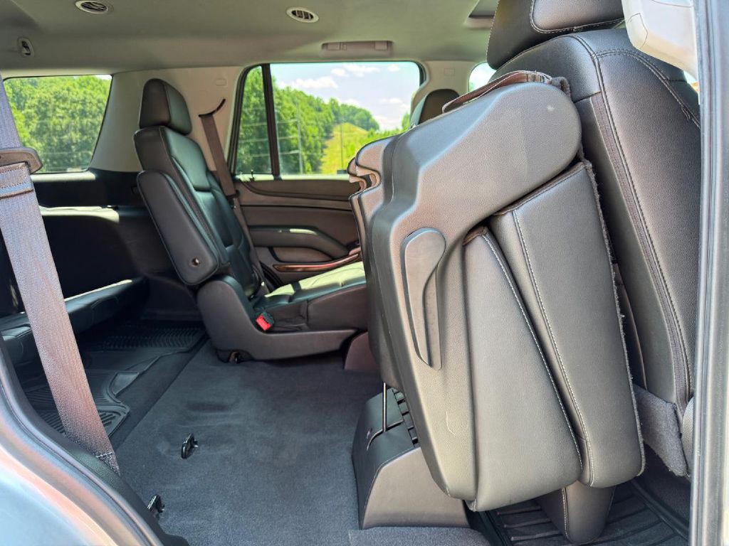 2019 Chevrolet Tahoe Image 17