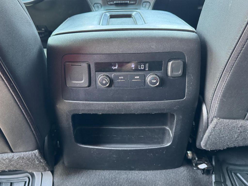 2019 Chevrolet Tahoe Image 36