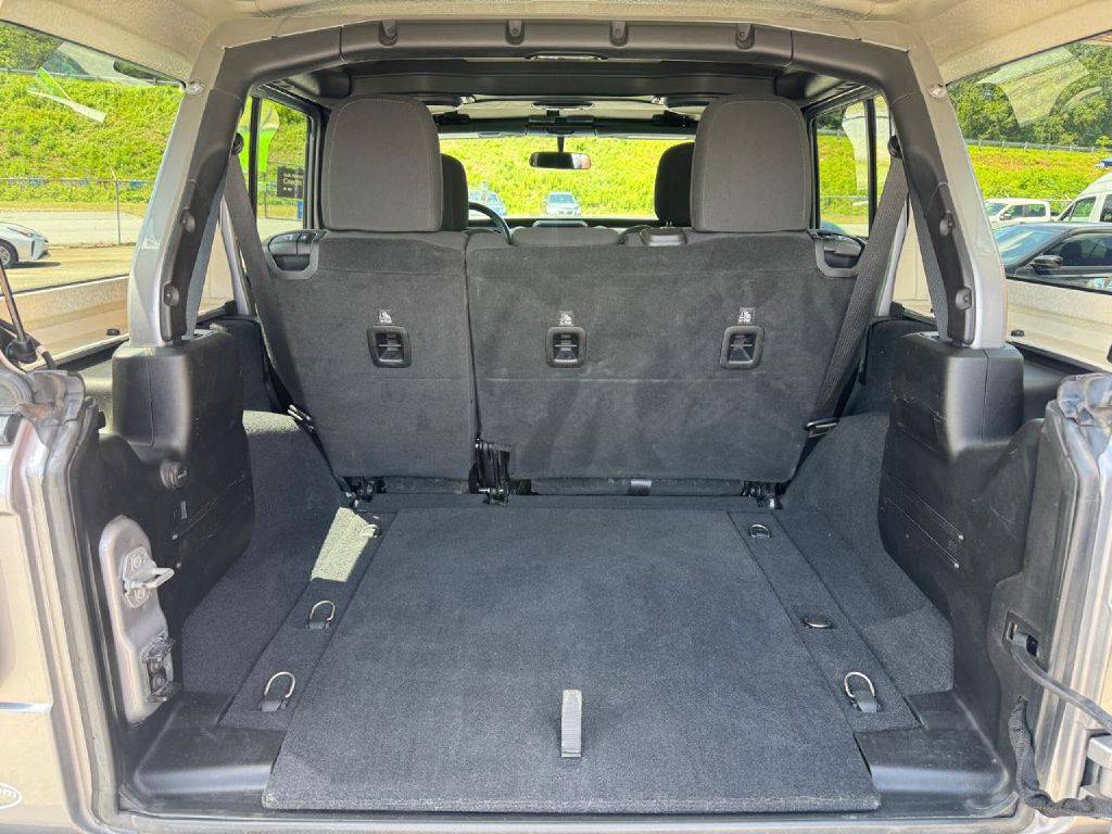 2019 Jeep Wrangler Unlimited Image 22