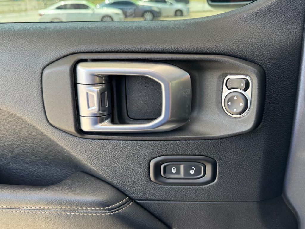 2019 Jeep Wrangler Unlimited Image 39