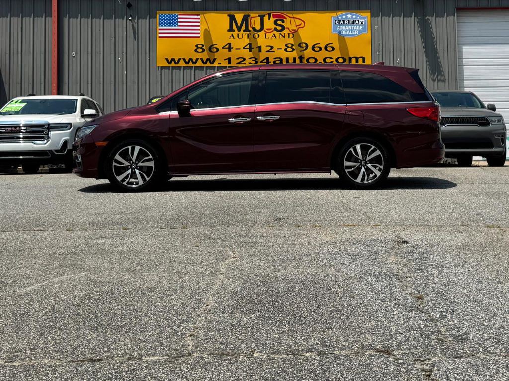 2018 Honda Odyssey Image 2