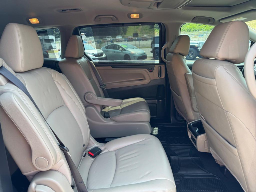 2018 Honda Odyssey Image 12