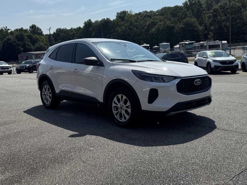 2024 Ford Escape Image 5