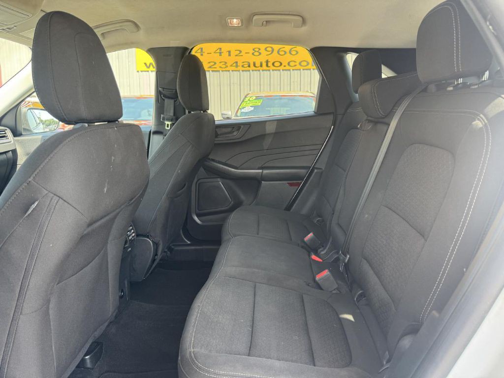 2024 Ford Escape Image 20
