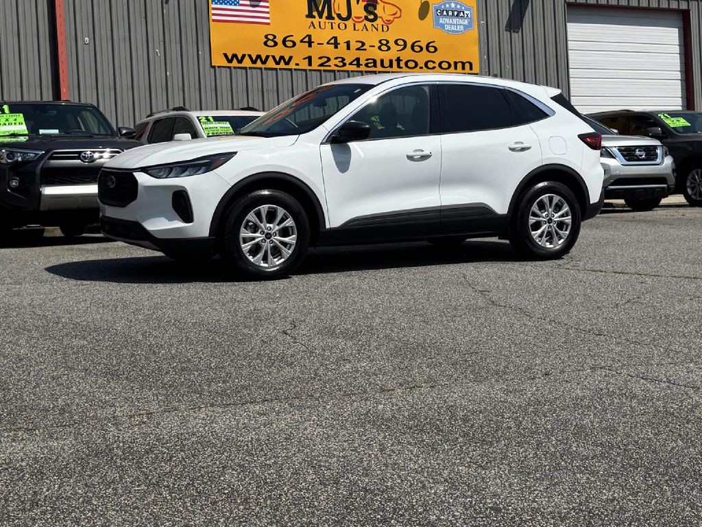2024 Ford Escape Image 59