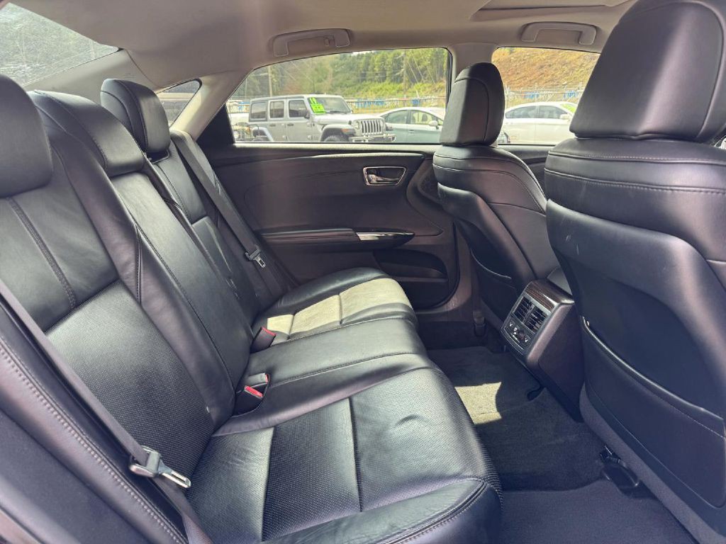 2013 Toyota Avalon Image 15